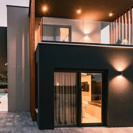 Casa Domina With Sauna And Whirlpool Only 200 Meters From The Srima