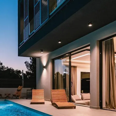 Casa Domina With Sauna And Whirlpool Only 200 Meters From The *