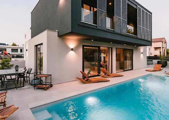 빌라 Casa Domina With Sauna And Whirlpool Only 200 Meters From The 스리마