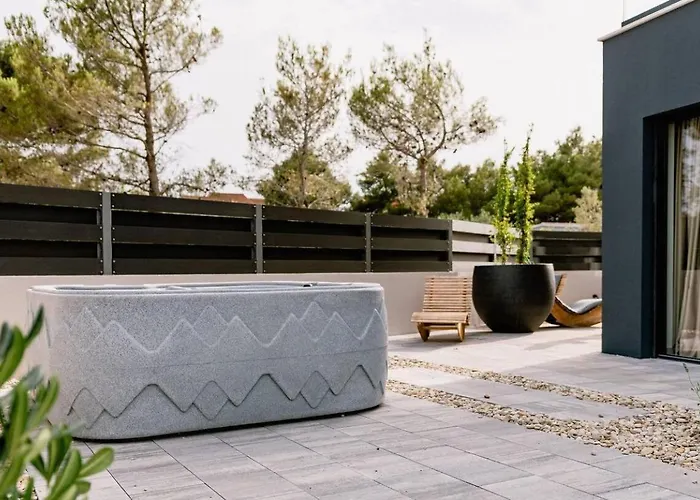 Casa Domina With Sauna And Whirlpool Only 200 Meters From The 스리마